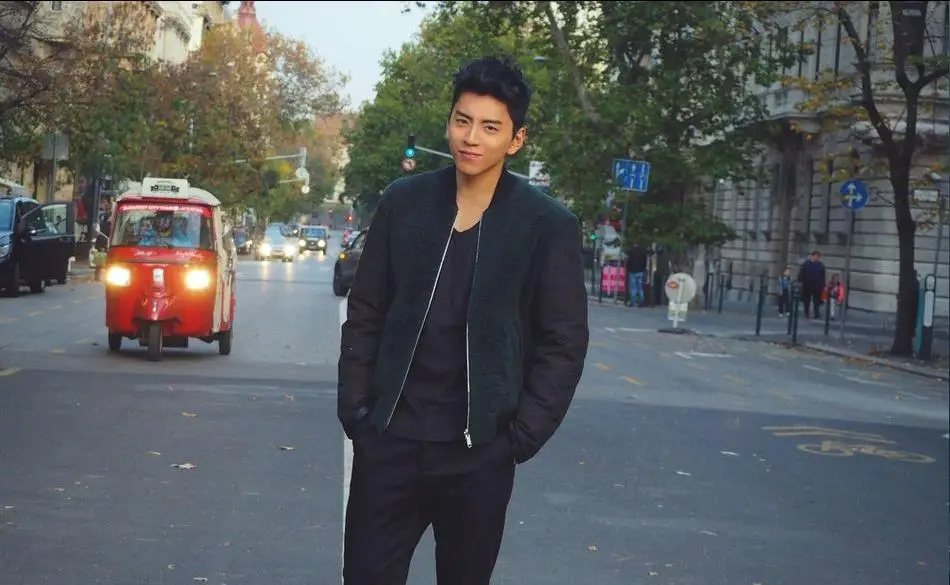 拍娱乐圈绯闻_王大陆绯闻 李沁 王大陆恋爱史