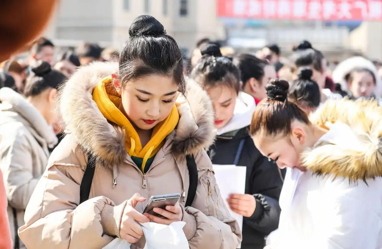 娱乐行业规范整顿_讨厌中国娱乐圈_青少年价值观引导
