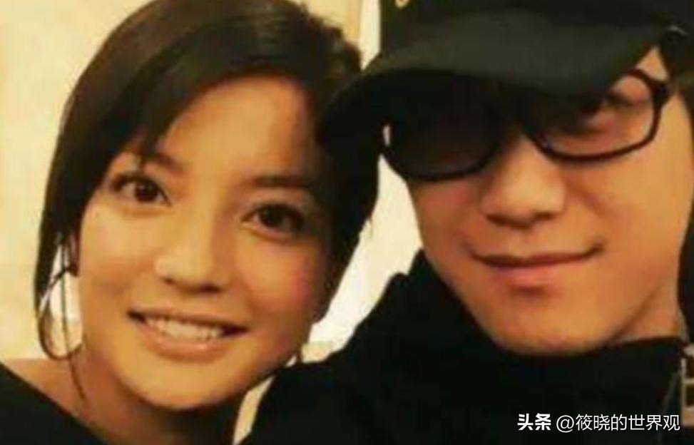 赵薇被封杀原因分析_赵薇小燕子近况_赵薇现在还在娱乐圈吗