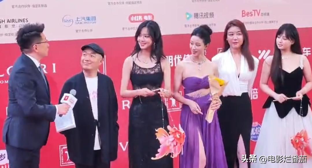 明星时尚穿搭评价_红毯造型分析_晚装女明星